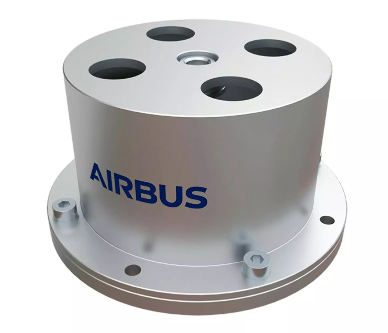 Airbus dévoile son petit boîtier pour limiter les débris spatiaux 1-2817
