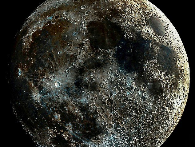 Les Cratères Lunaires "Extraterrestres" Peuvent Contenir Des Températures Habitables 1-467