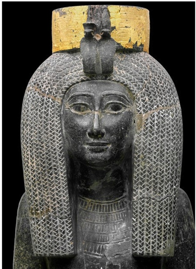 تمثال إيزيس 1-692