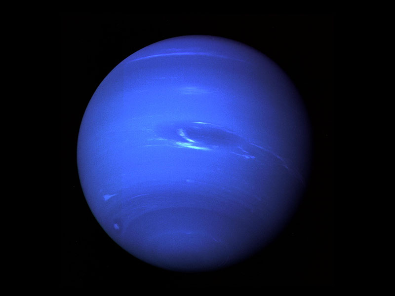  ? Pourquoi Uranus et Neptune n’affichent-elles pas la même couleur 1-716