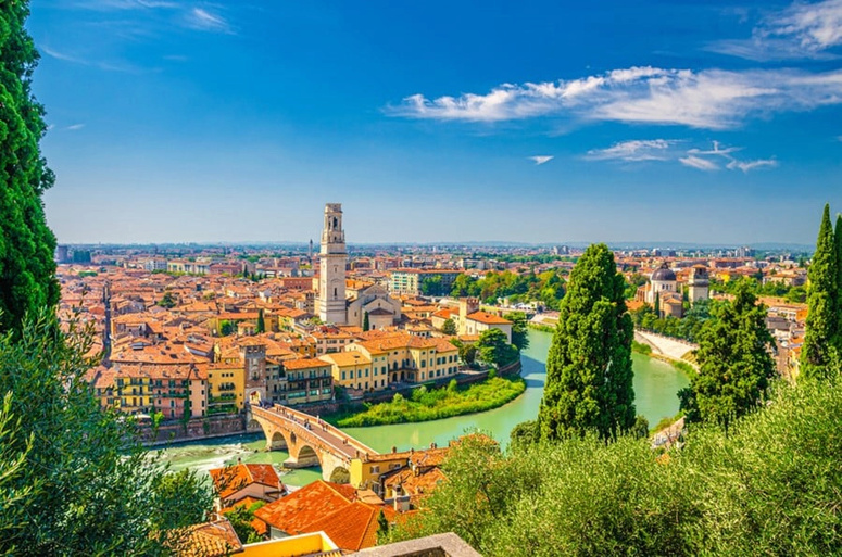 Vérone est une destination italienne riche en attractions et en vues captivantes 11190