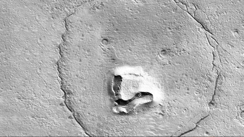 La NASA Publie Une Photo D'un "Visage D'ours" À La Surface De Mars 11761