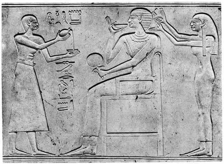 ملكة مصرية قديمة " كاويت " 12689