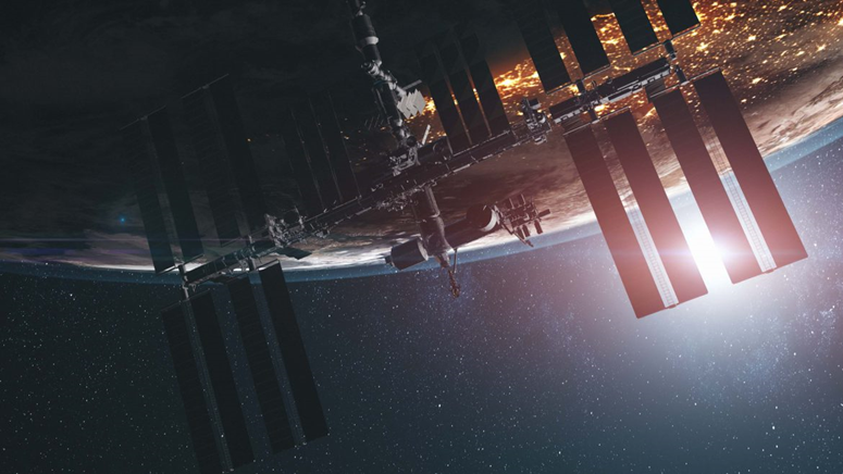 La Station spatiale internationale... une réalisation humaine de différents pays 13-312