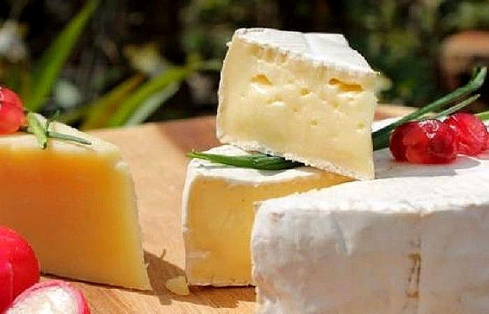 Les bienfaits du fromage et les dangers d’en manger trop 13-857