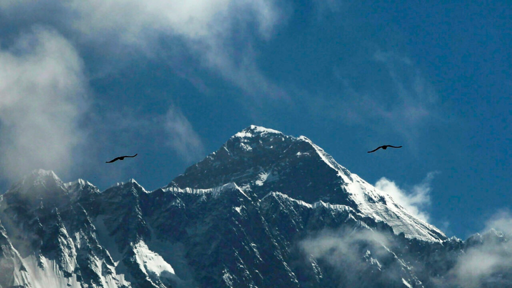 No Longer Everest but Mount Qomolangma 1789