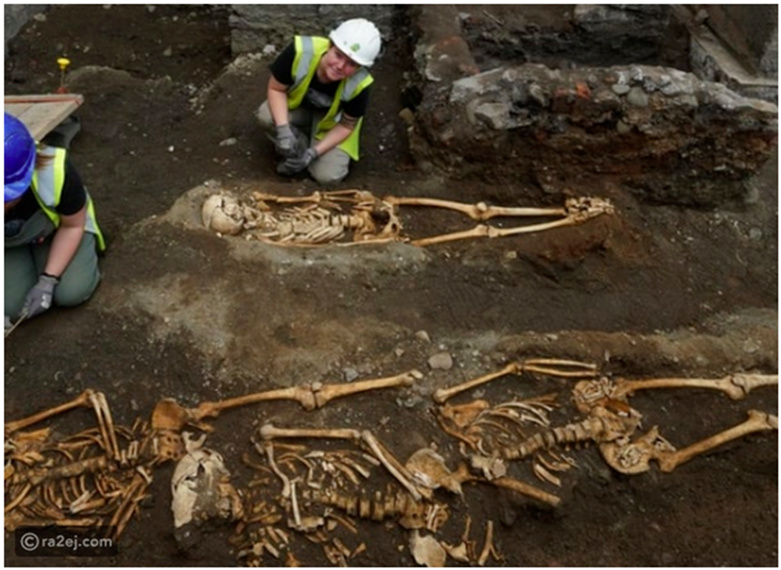 العثور على 100 هيكل عظمي في مقبرة عمرها 1000 عام في المملكة المتحدة 1805