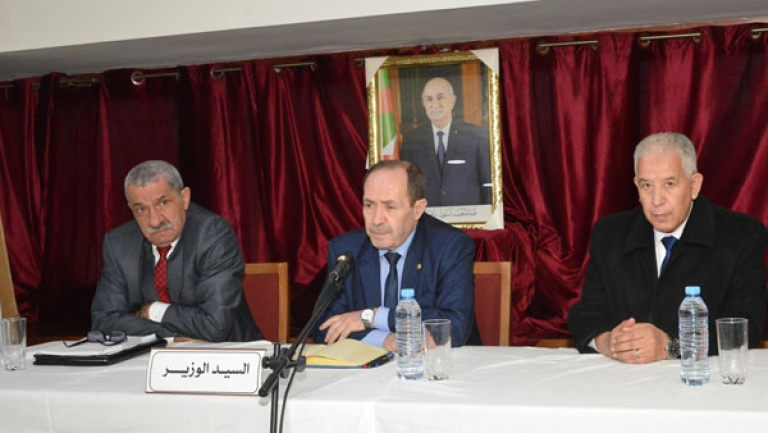 Algérie : Un demi-million d’étudiants étudient l’amazigh 3-----61