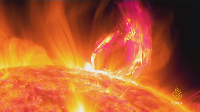 "الشمس وعطارد".. دراسة نجمين حيّرا العلم وشغلا العلماء 40594