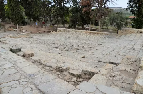 Exploring Western Crete's Archaeological Treasures 5210