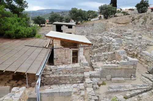 Exploring Western Crete's Archaeological Treasures 5310
