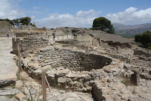 Exploring Western Crete's Archaeological Treasures 6310