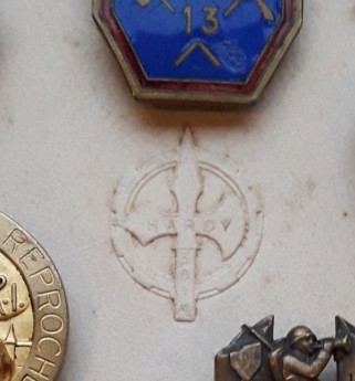 Les insignes de la 3e DIM en 1940  3e_dim10