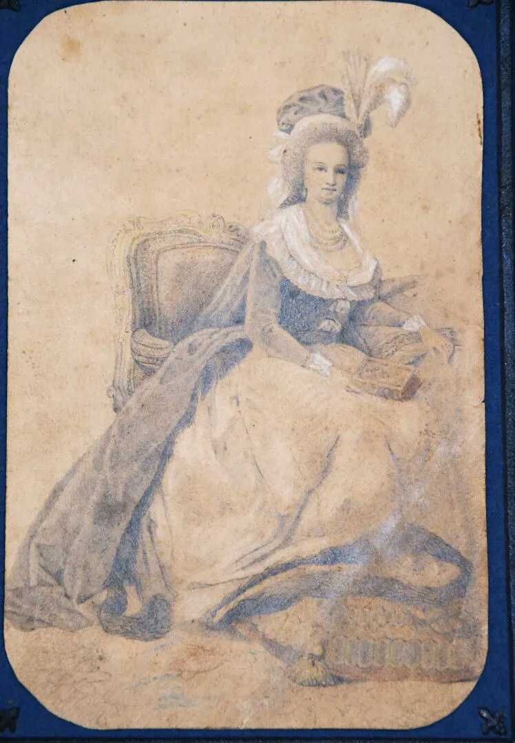 Marie-Antoinette au livre en robe bleue - Page 4 Tzolzo10