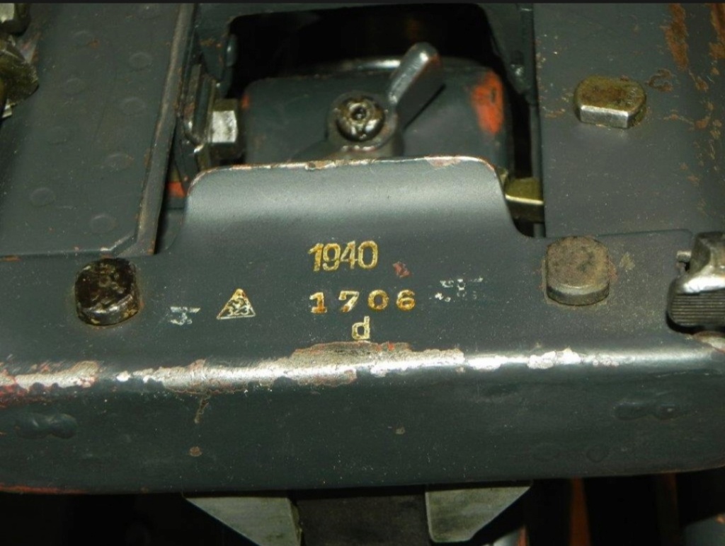 Tripod MG 34 dans un état exemplaire  Screen31