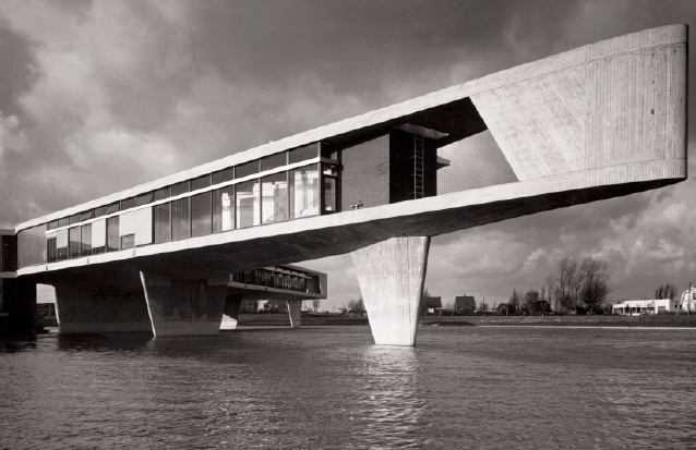 , the Johnson Wax company  in Mijdrecht, Netherlands. architect Huig Maaskant 14_web10