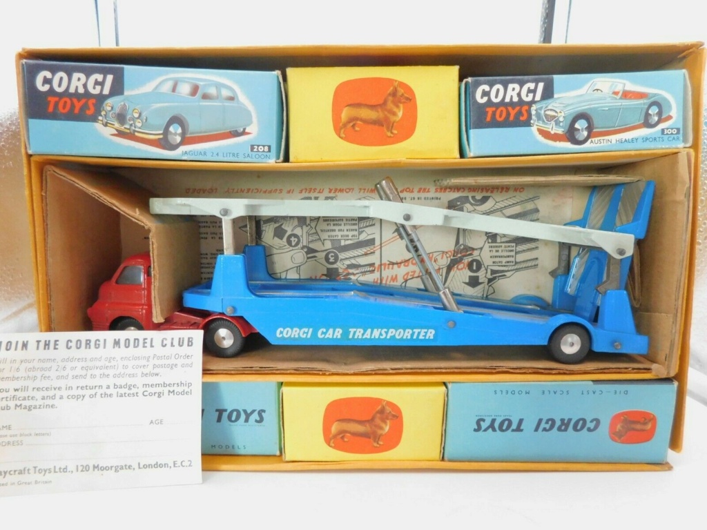 Corgi Toys Gift Set 375d3c19