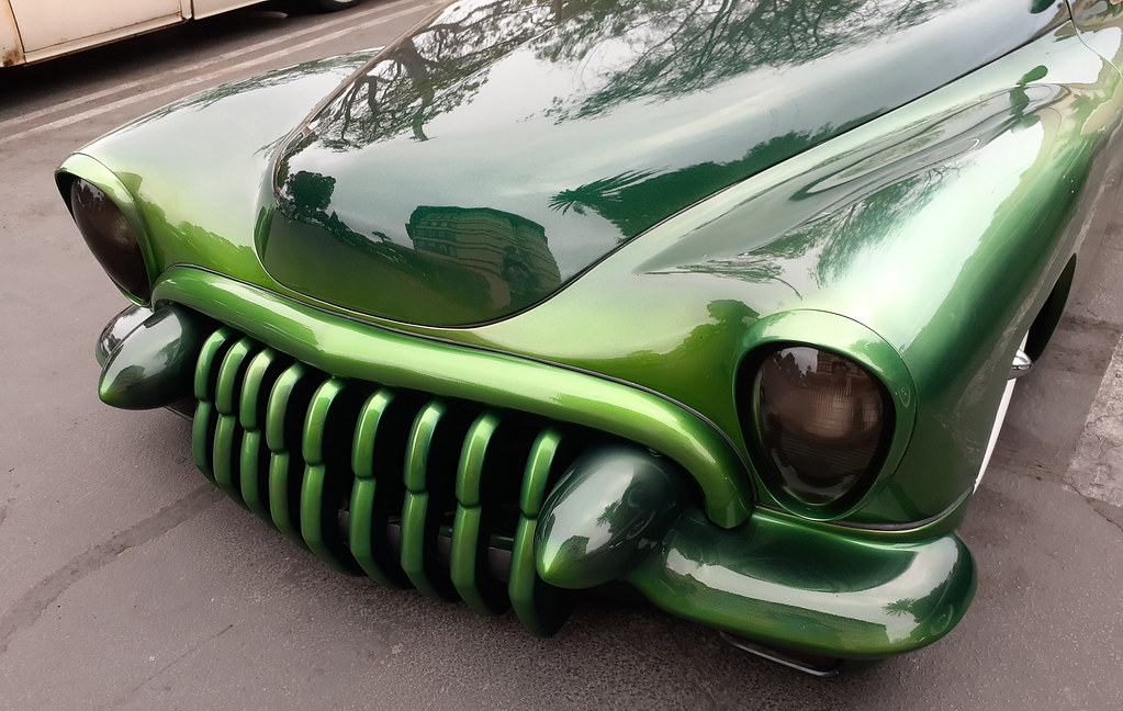 1948 Packard -Ian Roussell  – Full Custom Garage - Cacho Customs - Paint by Gene Winfield 41651910