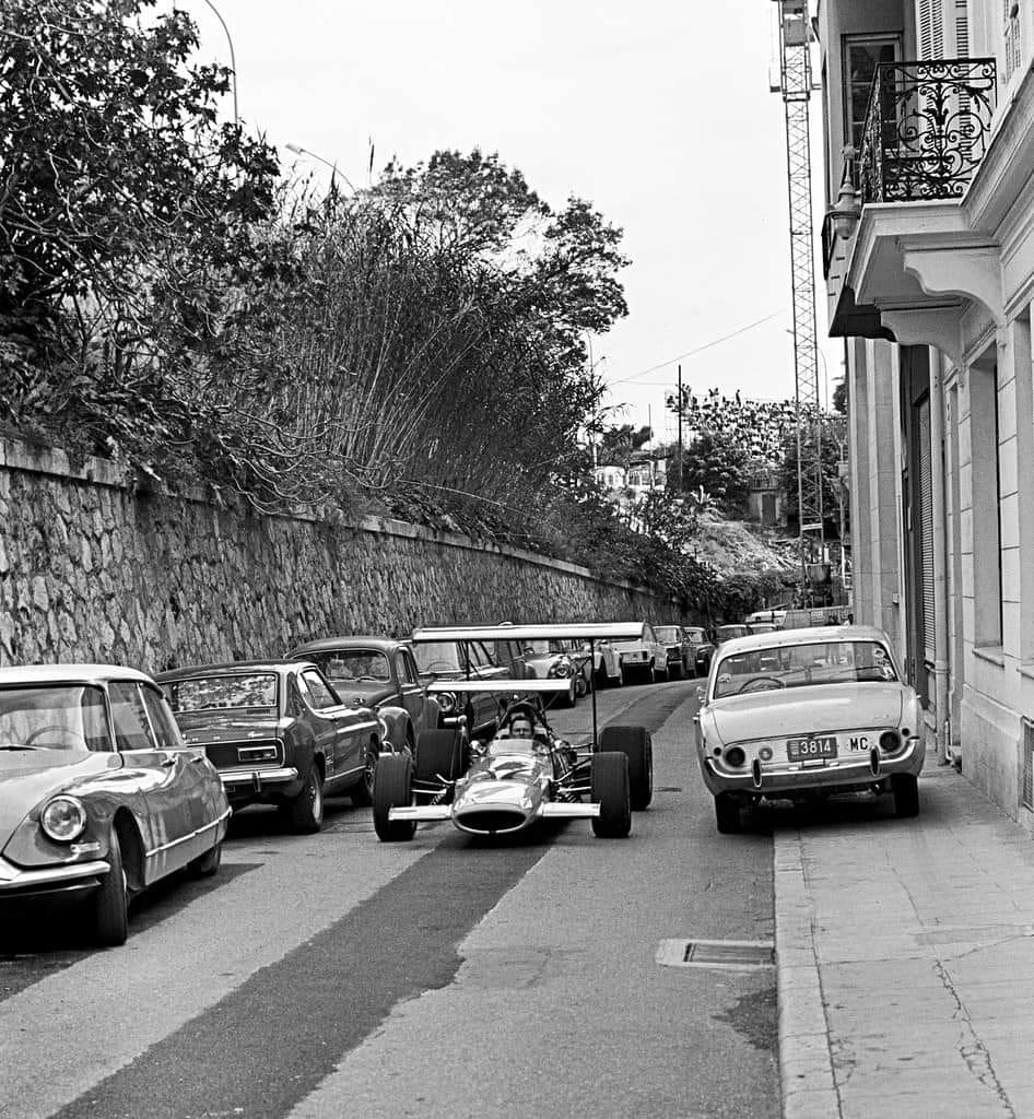 Rues fifties et sixties avec autos - 1950's & 1960's streets with cars - Page 7 41667911
