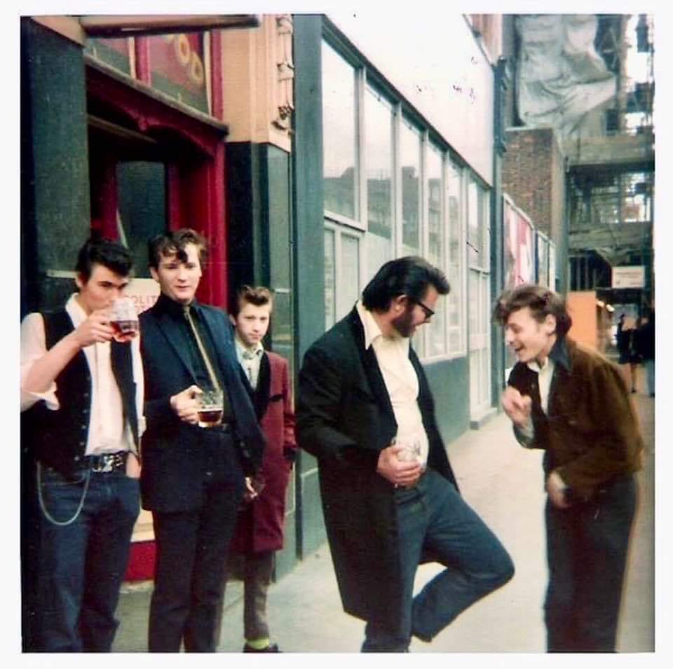 Teddy Boys - Page 5 41887611