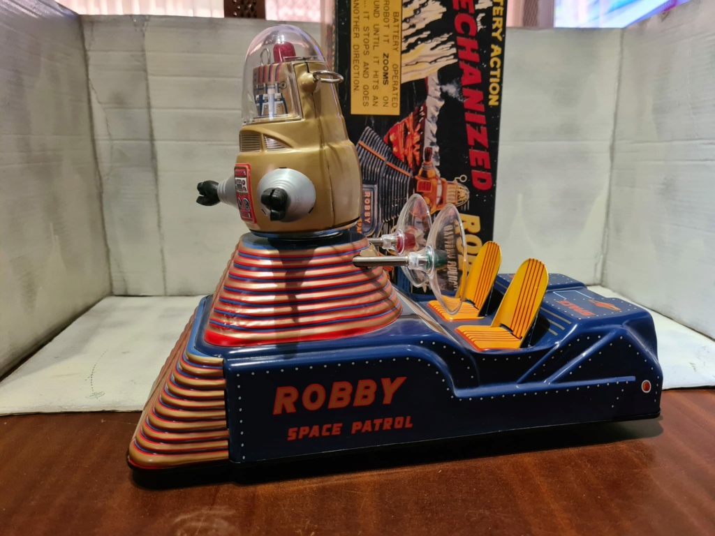 Robots jouets vintages - vintage robot toys - Page 3 44898210