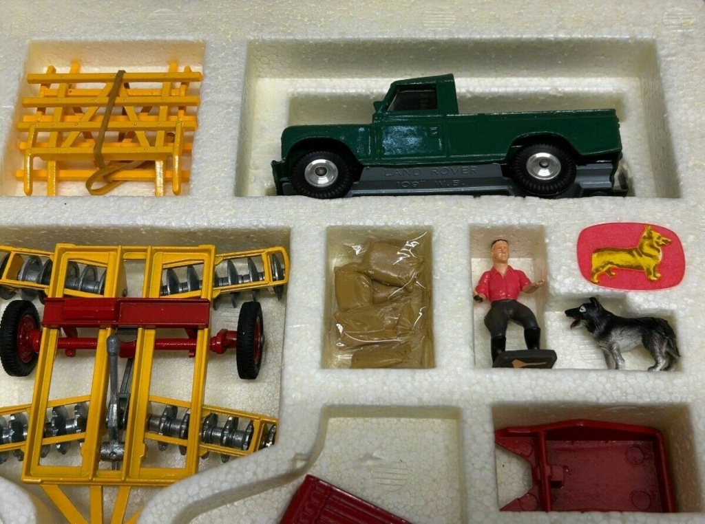 Corgi Toys Gift Set S-l16075