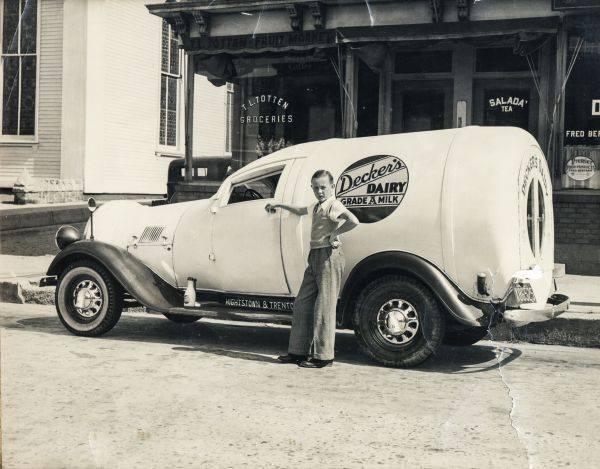 1930 REO  milk truck Tumblr10