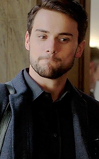 Jack Falahee 211