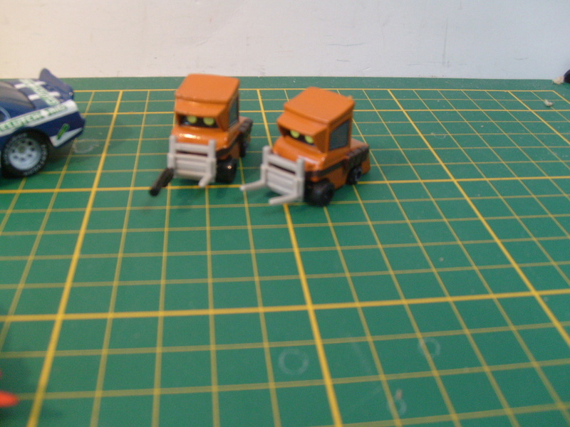 mes autres Cars 1 , 2 , 3 et Planes !!! toutes marques et matieres - Page 14 S7307810