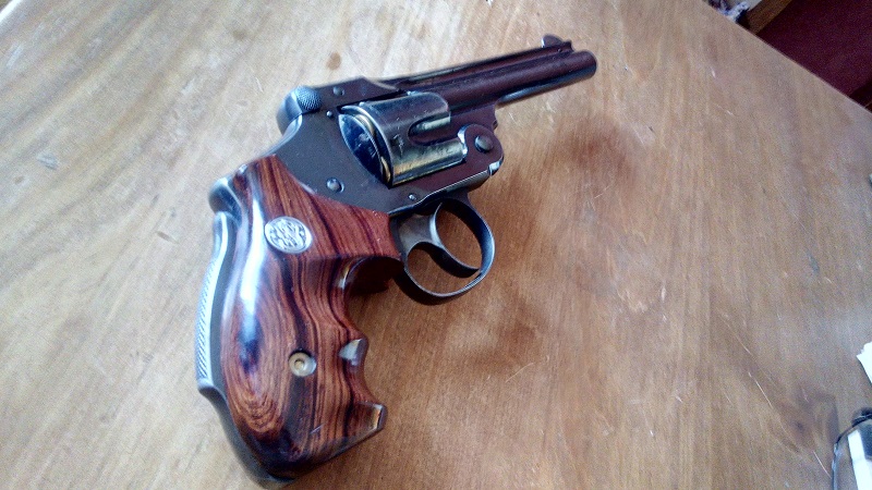 Deux pocket guns en 38 S&W Img_2017