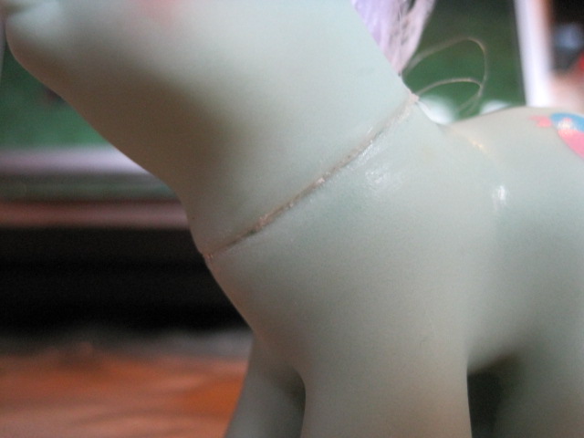 [PHOTOS] restaurations de poneys, barbie .......      (new mission p35) - Page 22 Img_4788