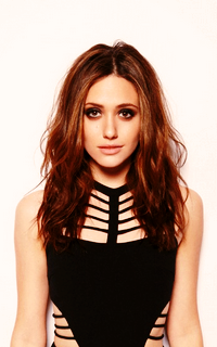 EMMY ROSSUM Sans_430