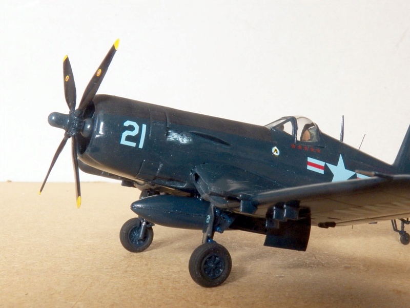 [ITALERI] VOUGHT F4U-5N CORSAIR Réf 044 F4u-5n11