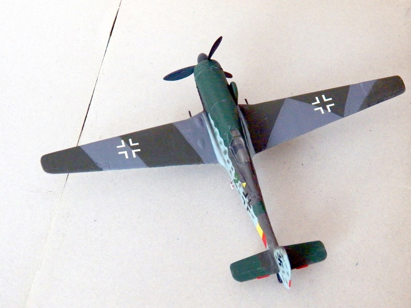 Focke Wulf Ta 152 H-1 Frog 1/72 (VINTAGE) Focke_42