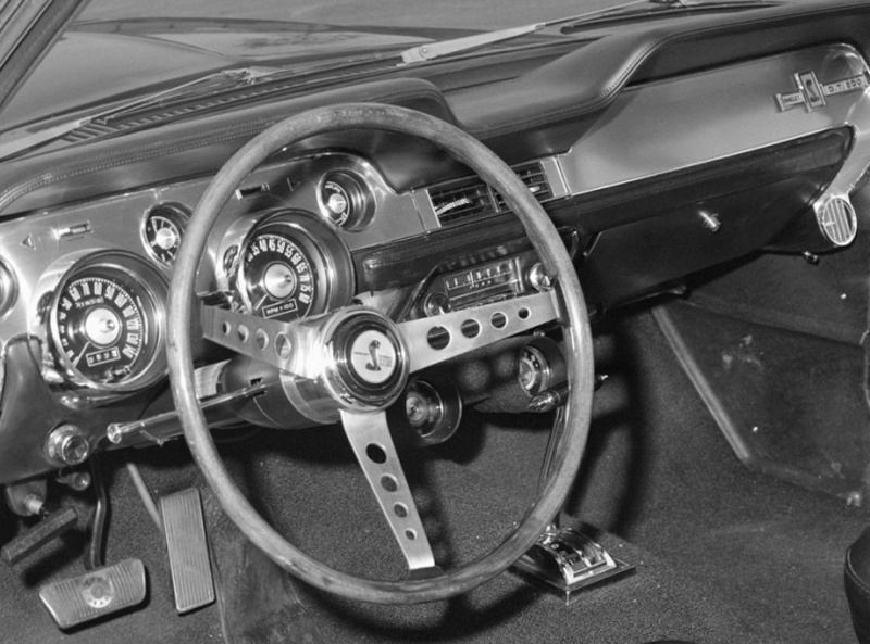 1967 Shelby (photo d'époque) Red-ac14
