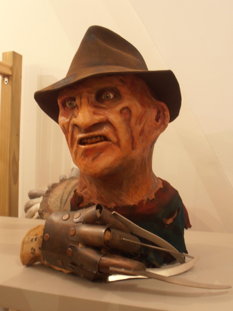 mon buste freddy krueger 1:1 (pour une commande) Pc146410