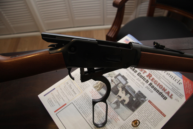 Winchester 1894: comparaison ancien modèle 94 "contrat AF" et moderne 94 "AE" Img_0921