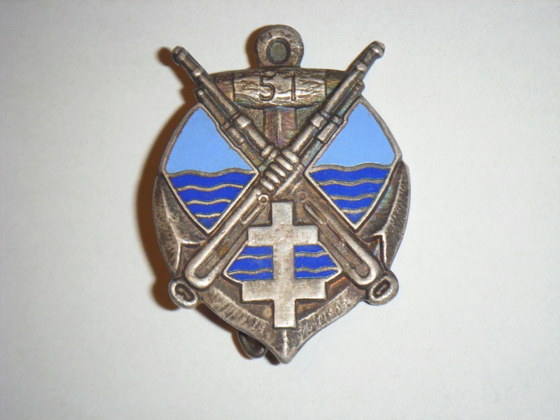 Les insignes en 1939-1940 brouillon : mettez y vos photos Dscf0716