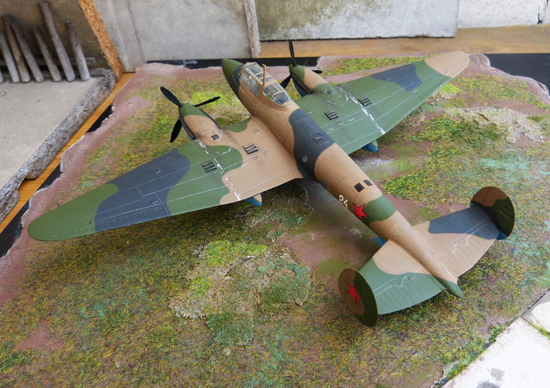 Petyakov Pe2 - UM (UniModels). Pe2_0410