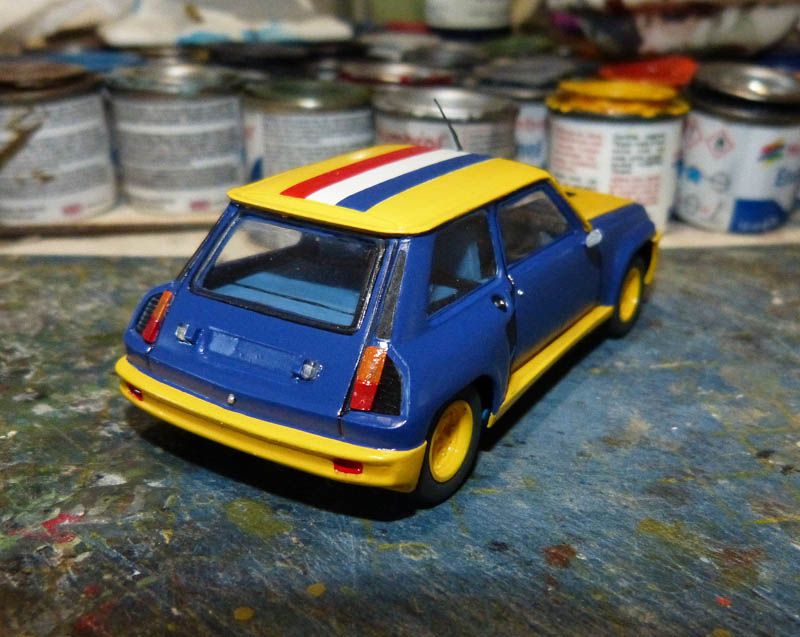 [challenge 2 ans] RENAULT 5 Turbo publicitaire 1/43ème Réf 80150 R5turb50