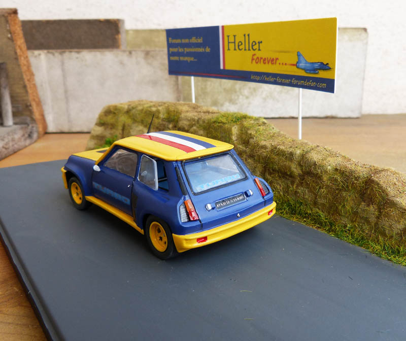 [challenge 2 ans] Renault 5 Turbo "publicitaire". - Page 2 R5turb61