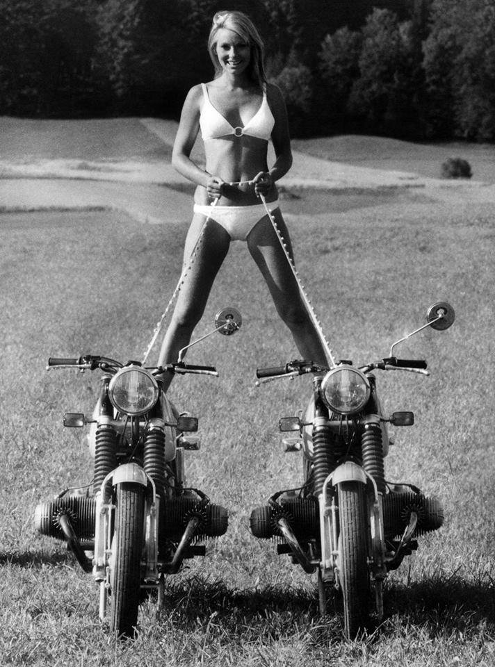 Babes & Bikes - Page 15 17264911