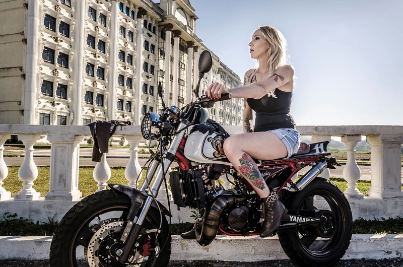 Babes & Bikes - Page 16 17505310