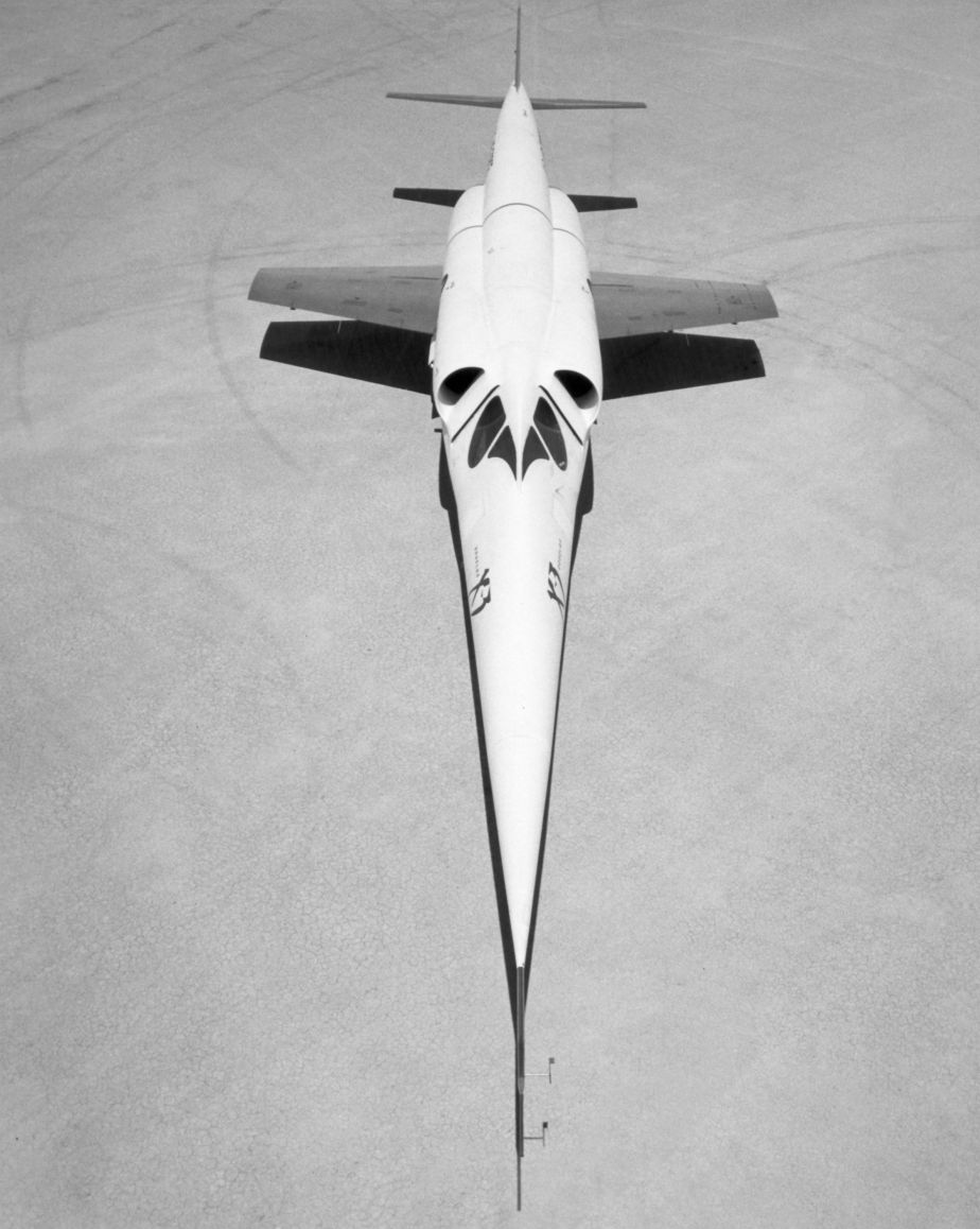 Douglas X-3 "Stiletto" [1/72 - MACH 2] - Page 3 Dougla11