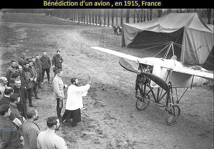 Les 1ères Escadrilles et Grands Pilotes - Page 7 Bynydi11