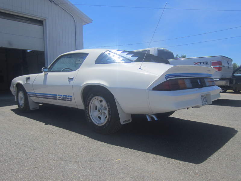 Chevrolet Camaro Z28 1979, 350 4 vit. seulement 75000 km!  Img_0613