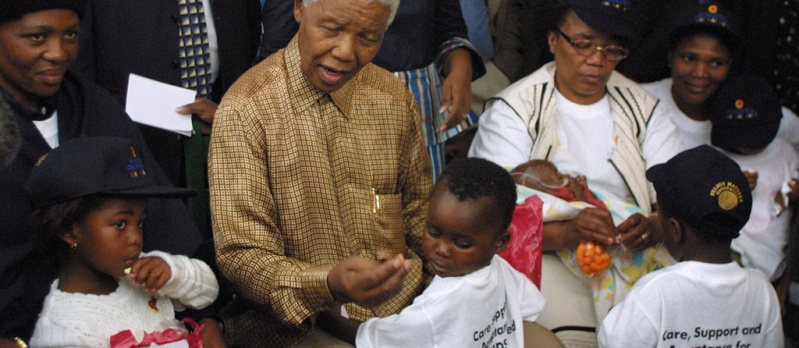 Nelson Mandela,l'ancien président sud-africain,est mort Mandel31
