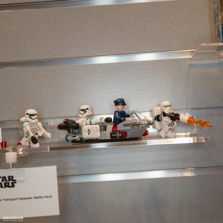 LEGO STAR WARS - 75166 - First Order Transport Speeder Pack 75182_10