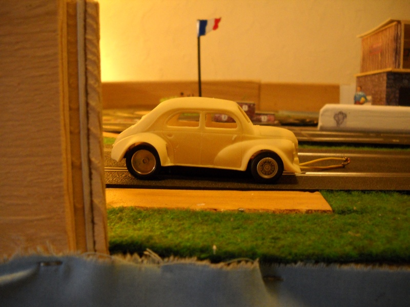 Renault 4CV MMK Renaul11