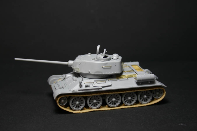 T 34-85  mod.1944 T34-8510